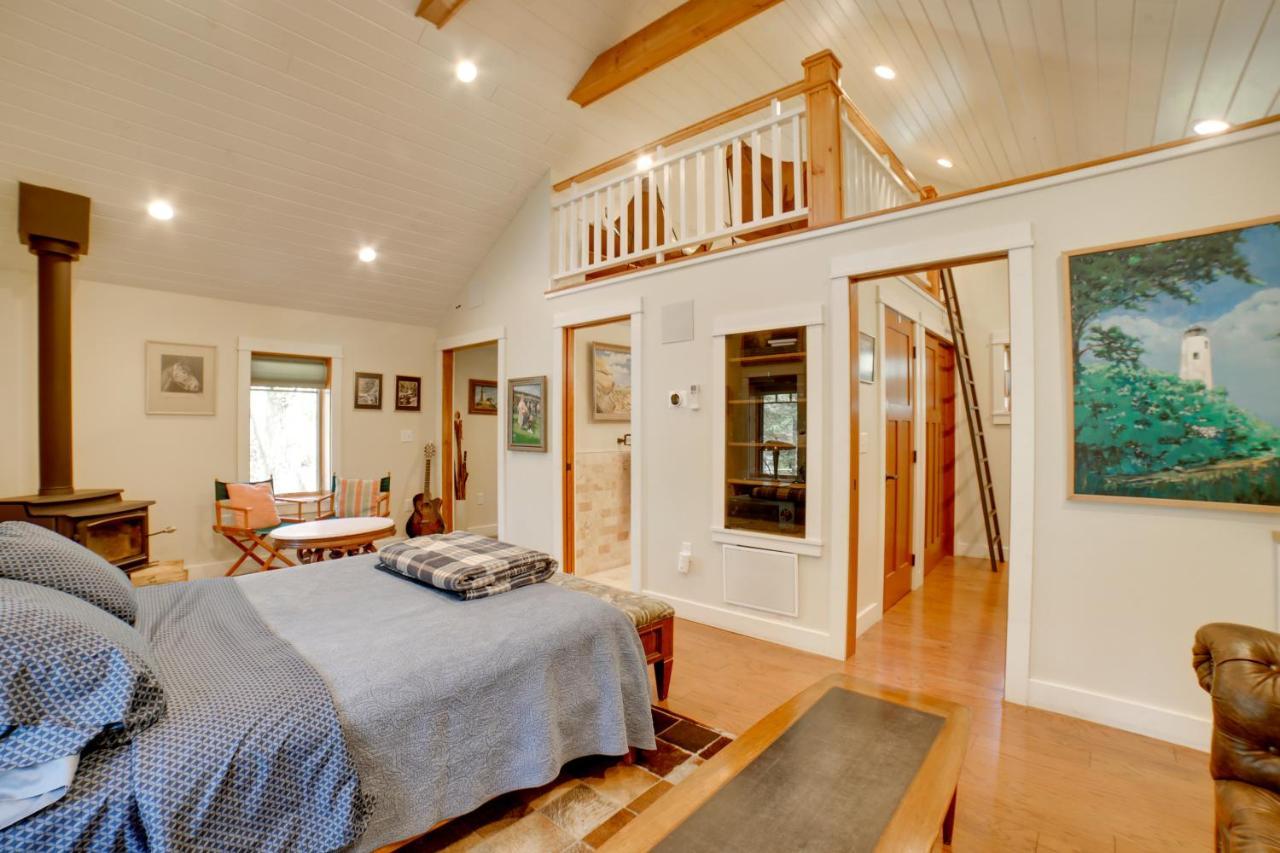 Pet-Friendly Pennsylvania Vacation Rental With Pool! Laughlintown Dış mekan fotoğraf